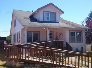 8104 34th Ave SW, Seattle, WA 98126