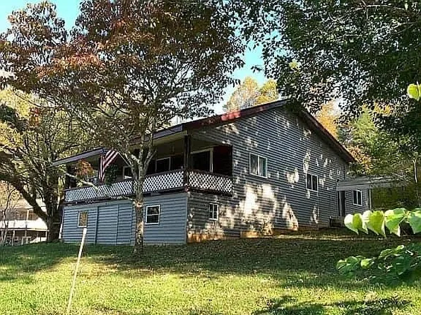 438 Lance Cove Rd, Hayesville, NC 28904