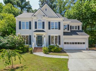 105 Acadia Ct, Cary, NC 27513