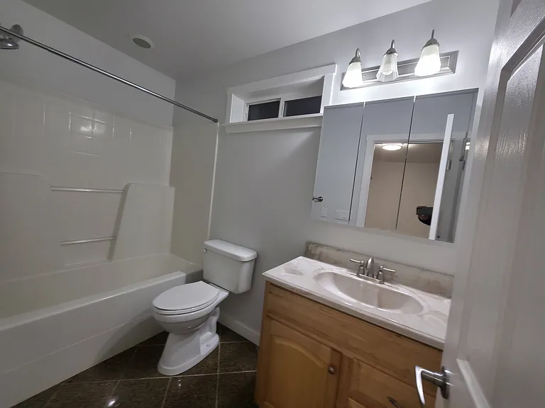 Bathroom attached to Secondary Bedroom