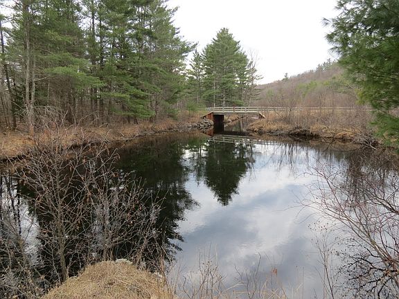 5th image of 384 Guide Board Rd