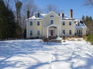 4 Hewins Farm Rd, Wellesley, MA 02481