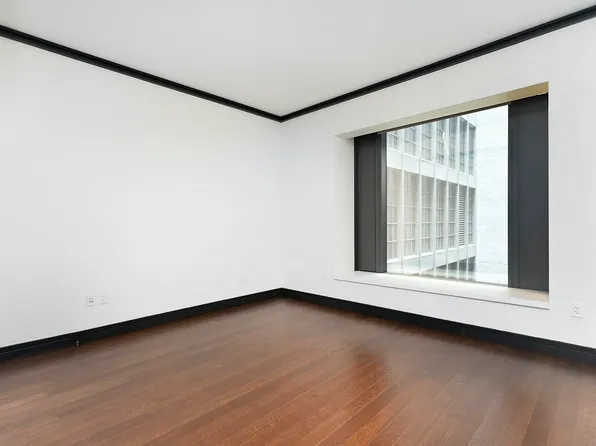 53 West 53rd Street image 4 of 9