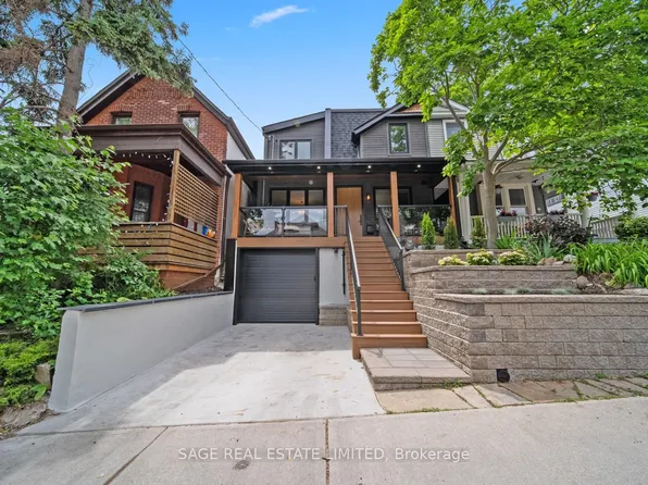 116 Lee Ave, Toronto, ON M4E 2P3