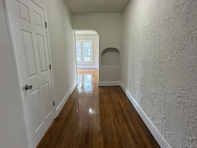 1853 Princeton Ave SW — Photo 4