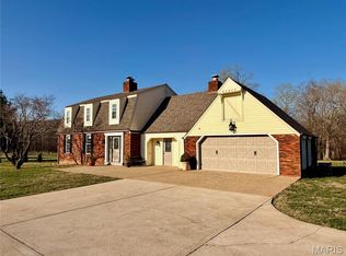 2775 Old Fredericktown Rd, Farmington, MO 63640