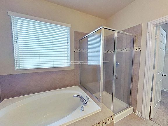 4th image of 25147 Buttermilk Ln