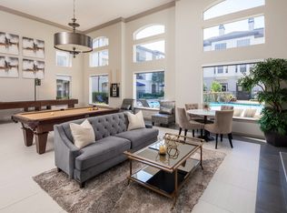 2303 Louisiana St #5314, Houston, TX 77006