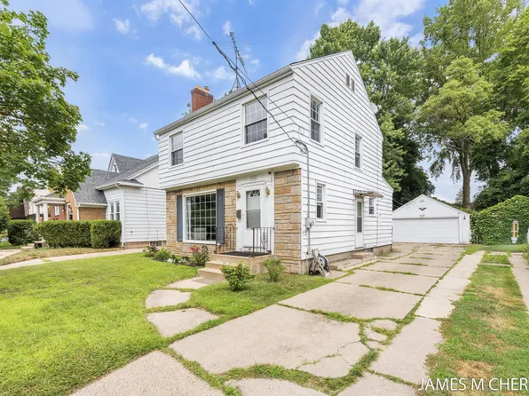 2436 Madison Ave SE, Grand Rapids, MI 49507