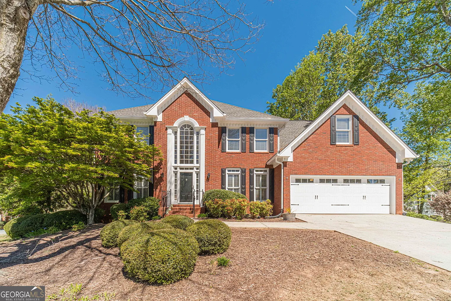 1360 Providence Dr photo 1