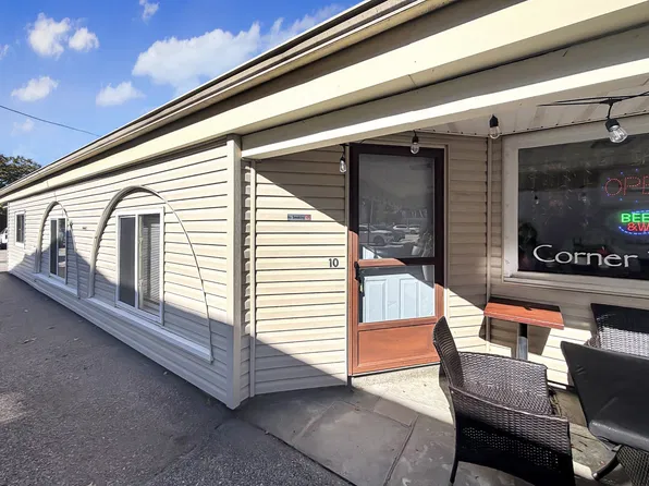 55 Beach St #10, Westerly, RI 02891