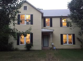1303 S College St, Stuttgart, AR 72160