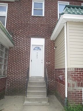 2nd image of 721 Richwood Ave