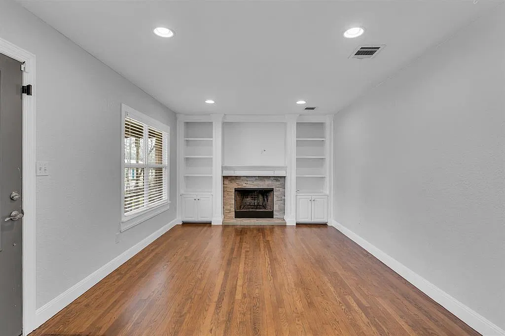 3 bed, 2.0 bath, 1578 sqft, $1,950 — Photo 4