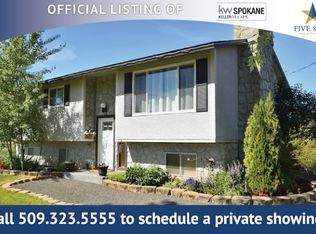 10221 E Dunn Rd, Chattaroy, WA 99003