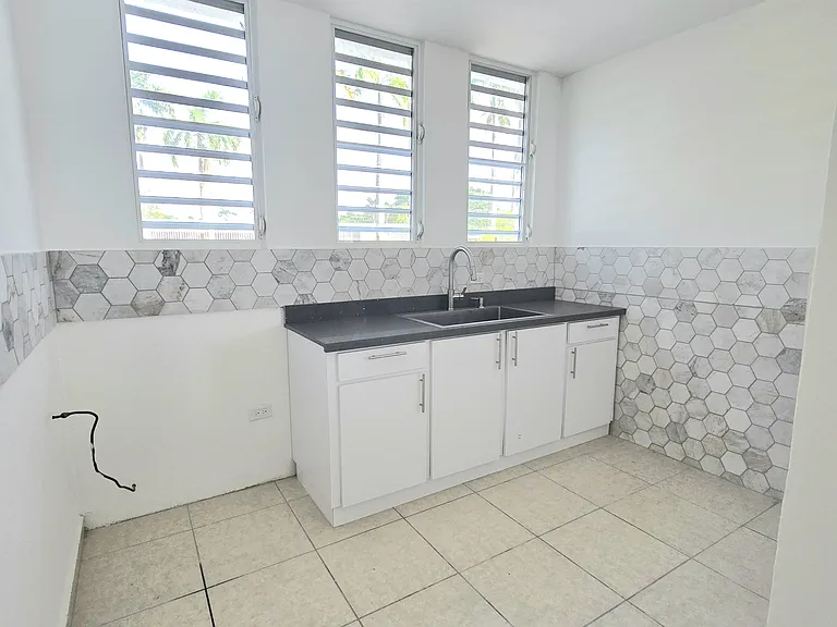 339 Avenida Lopategui Cir — Photo 17