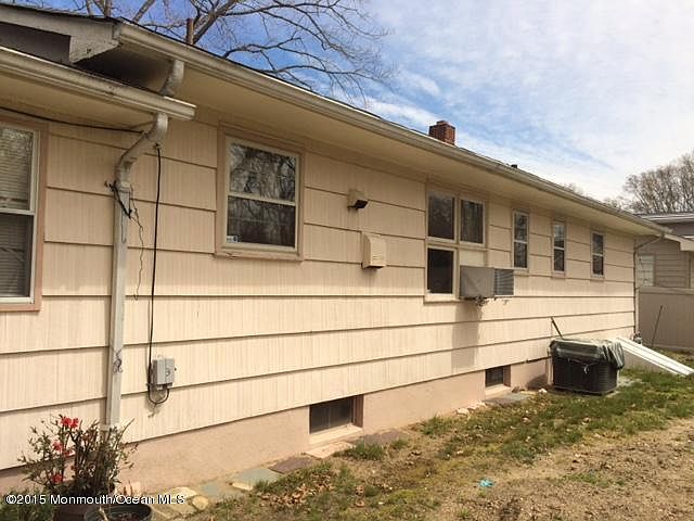 2nd image of 362 E Kennedy Blvd