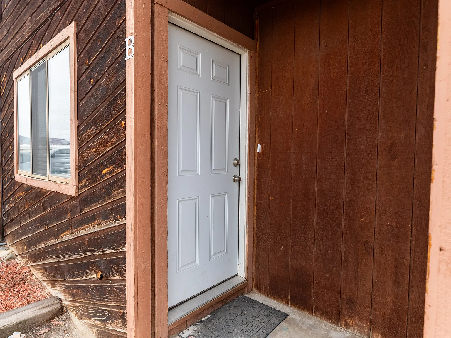 2 bed, 872 sqft, $1,550 — Photo 2