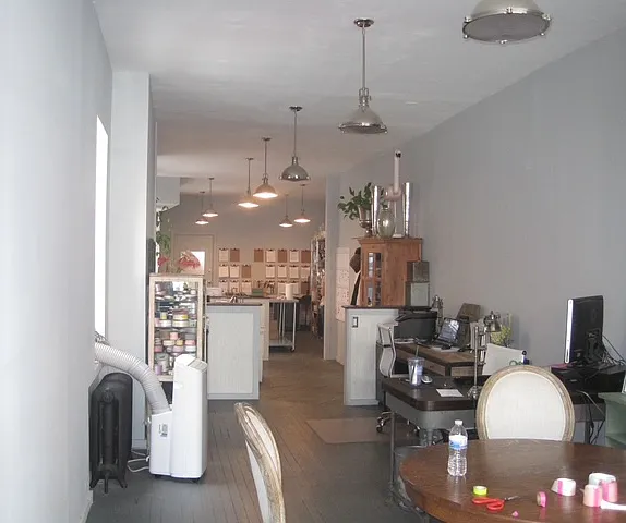 510 Bainbridge St #A — Photo 6