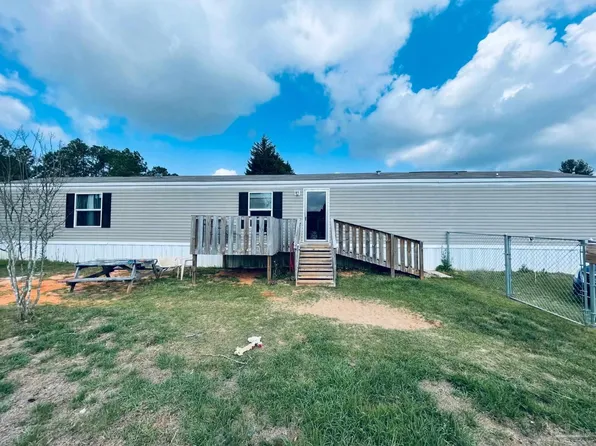 4619 Thoroughbred Dr, Milton, FL 32583