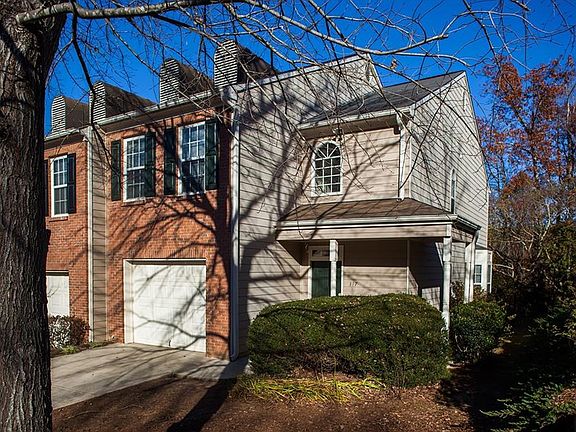 2nd image of 317 Parkview Manor Dr