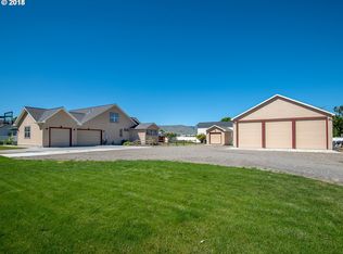 1025 J St, Baker City, OR 97814