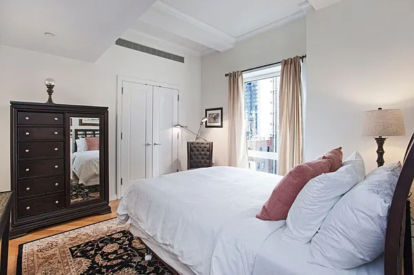 Rented by CitiSuites International Realty | media 9