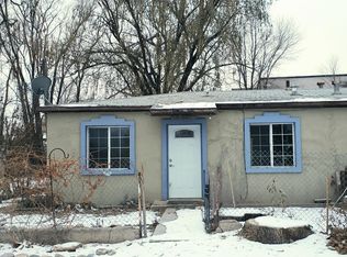 5933 Pryor Ln #B, Farmington, NM 87402