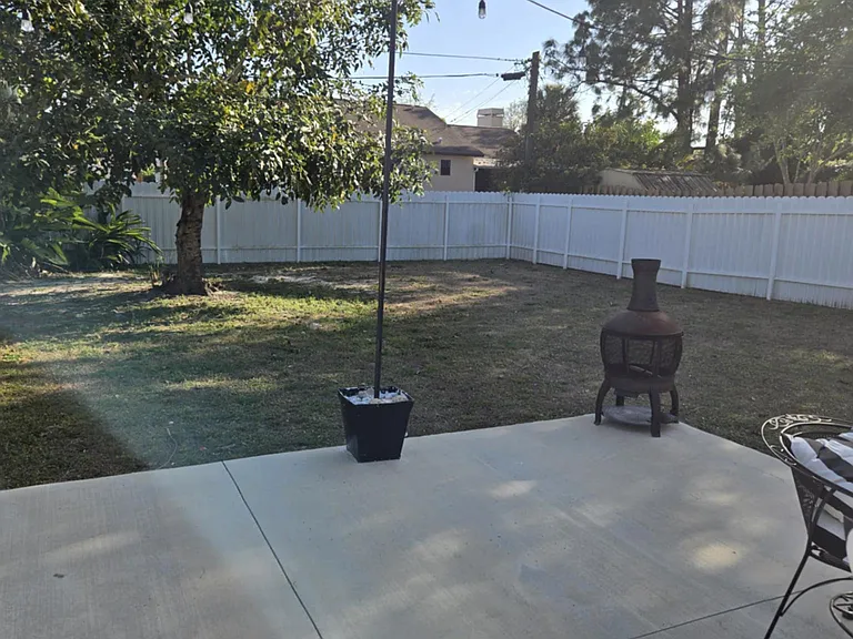9156 Irving Rd — Photo 17