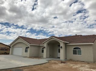 12866 Navajo Rd, Apple Valley, CA 92308