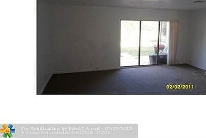 5th image of 8907 NW 38th Dr