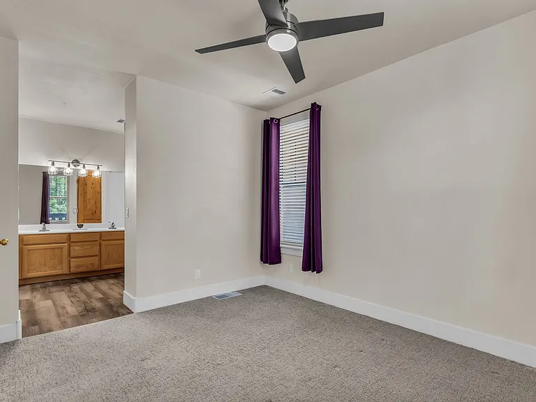 8381 Meadowview Ct #A21 — Photo 12