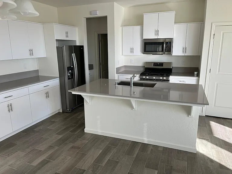 496 Pioneer Ln — Photo 13