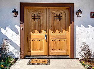 277 E Loop Dr, Camarillo, CA 93010