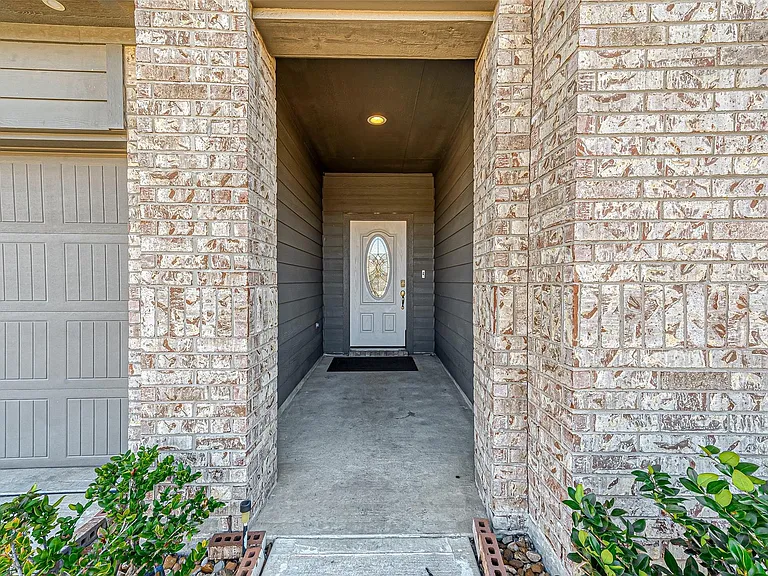 4110 Rapallo Ct — Photo 2