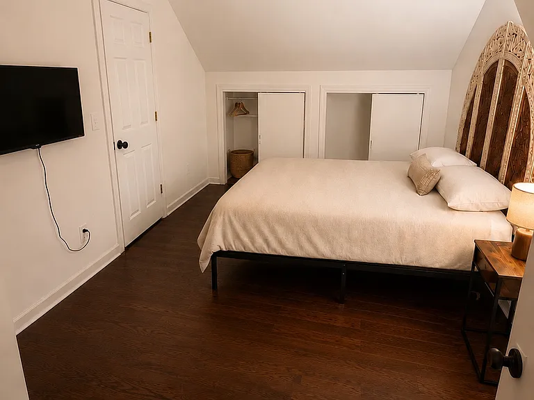439 Oakwood St #347 — Photo 2
