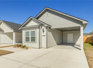 1237 Storm Row Ln, Bryan, TX 77803