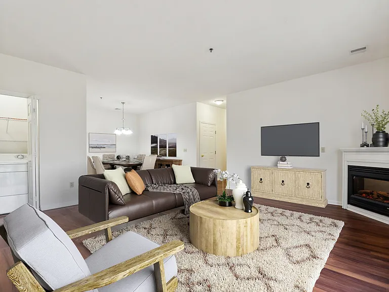 Autumn Park Apartments — Photo 38