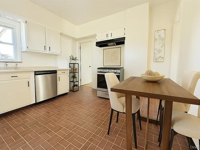505 Prospect Ave — Photo 9