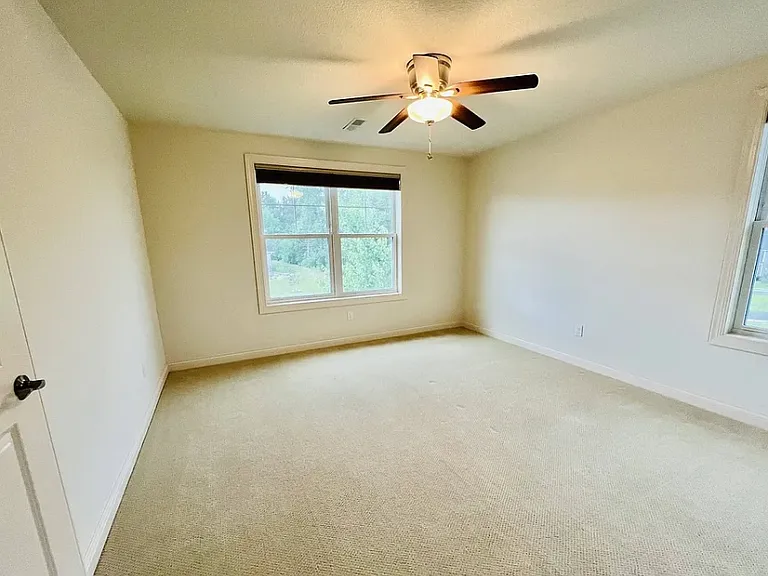 16499 Beverly Dr — Photo 27