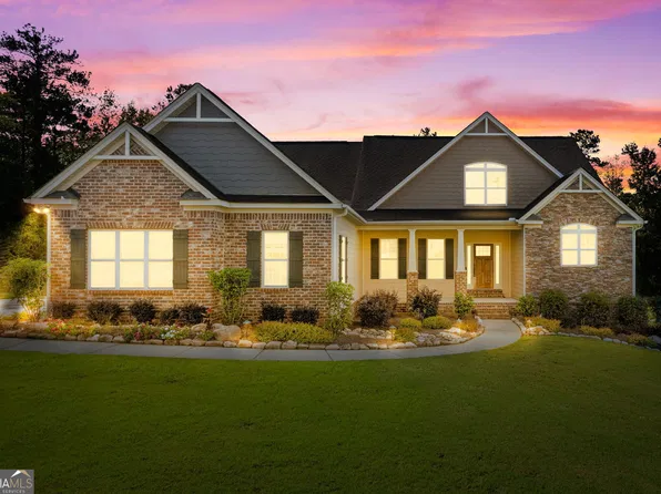 221 Thyme Leaf Way, Locust Grove, GA 30248