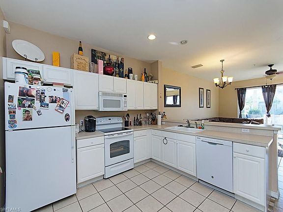 5th image of 775 Hampton Cir #133