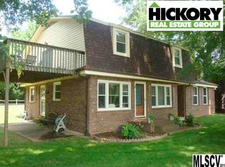 65 Loudonya Ln, Hickory, NC 28601