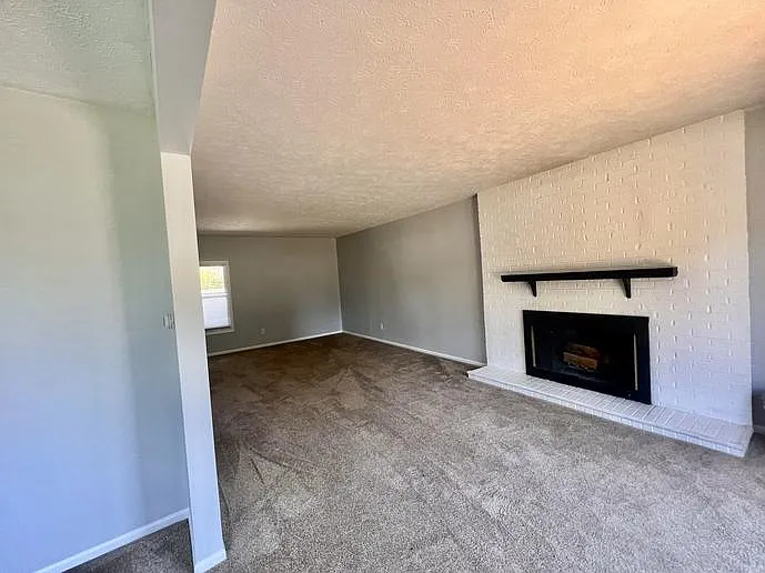 1225 Elmwood Rd #1 — Photo 17