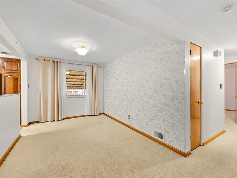 4813 Sandy Dr — Photo 5