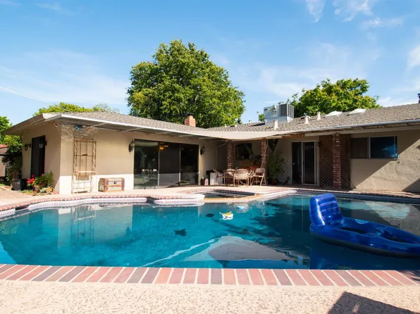 2420 El Lujo Way, Rancho Cordova, CA 95670