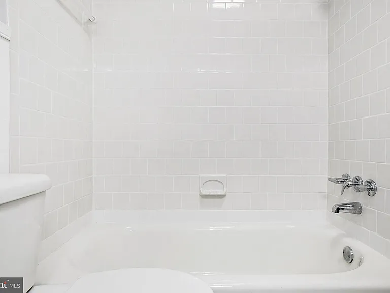 9017 Saint Andrews Pl — Photo 20