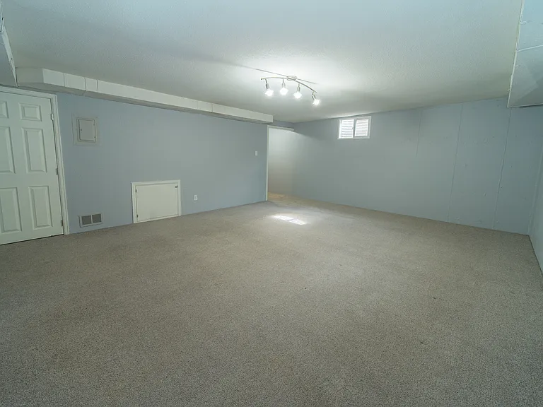 1401 Stuart St #1 — Photo 21