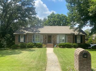 350 Paige Cir, Birmingham, AL 35226