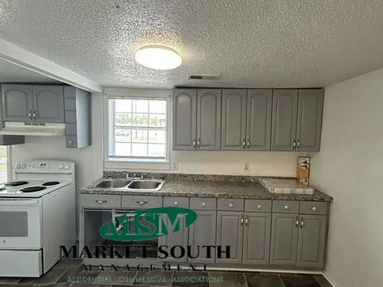 3520 Haslam Ave — Photo 10
